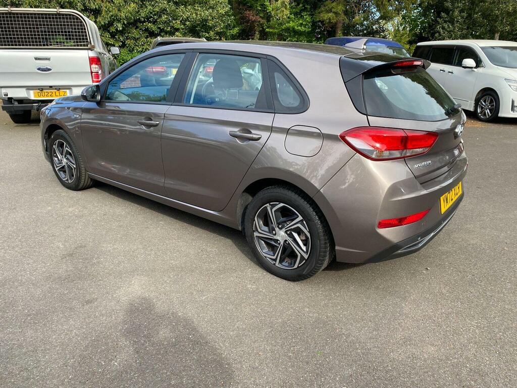 Hyundai I30 1.0 T-gdi Mhev Se Connect Dct Euro 6 Ss Brown #4