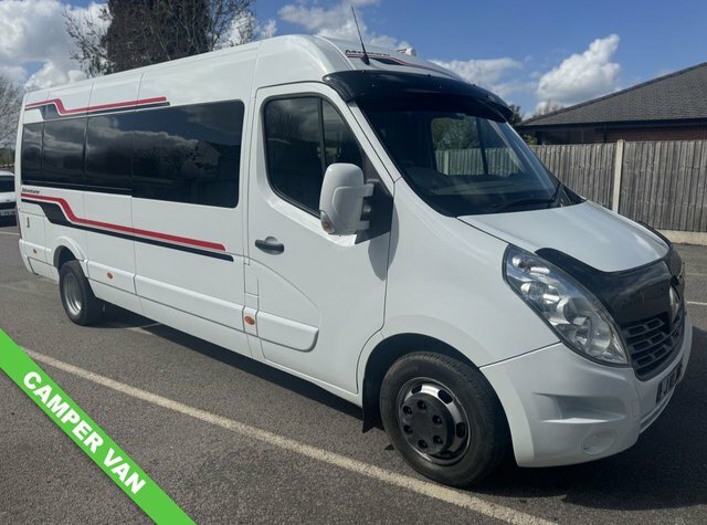 Renault Master 2.3 Dci Energy 45 Business Long Overhang Panel Van White