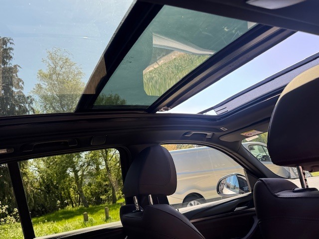 BMW iX3 210Kw M Sport Pro 80Kwh NU22FFR White #6