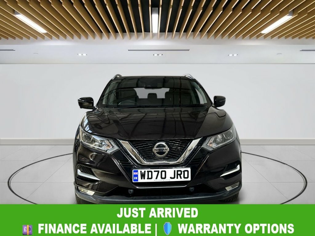 Nissan Qashqai 1.3L N-connecta Black