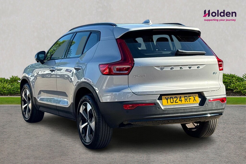 Volvo XC40 Plus Dark YO24RFX Silver #3