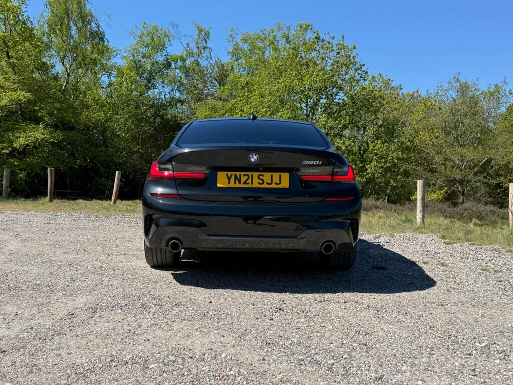 BMW 3 Series 2.0 320I M Sport Euro 6 Ss YN21SJJ Black #4