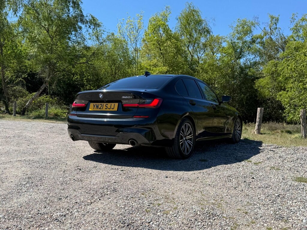 BMW 3 Series 2.0 320I M Sport Euro 6 Ss YN21SJJ Black #3