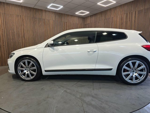 Volkswagen Scirocco 2.0 Tsi Bluemotion Tech Gt Euro 6 Ss White #5