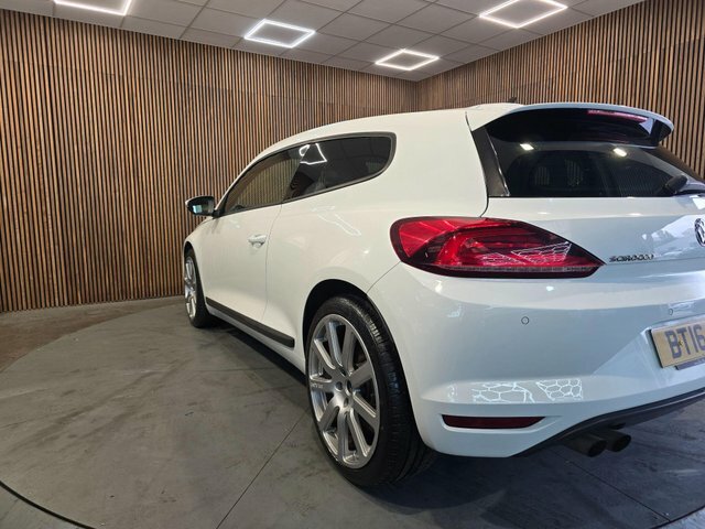 Volkswagen Scirocco 2.0 Tsi Bluemotion Tech Gt Euro 6 Ss White #4