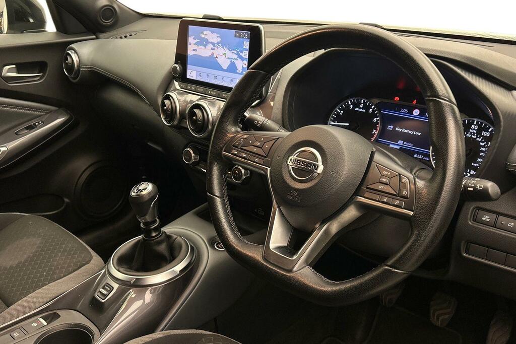 Nissan Juke 1.0 Dig-t N-connecta Suv Euro 6 VX71ZZE White #6