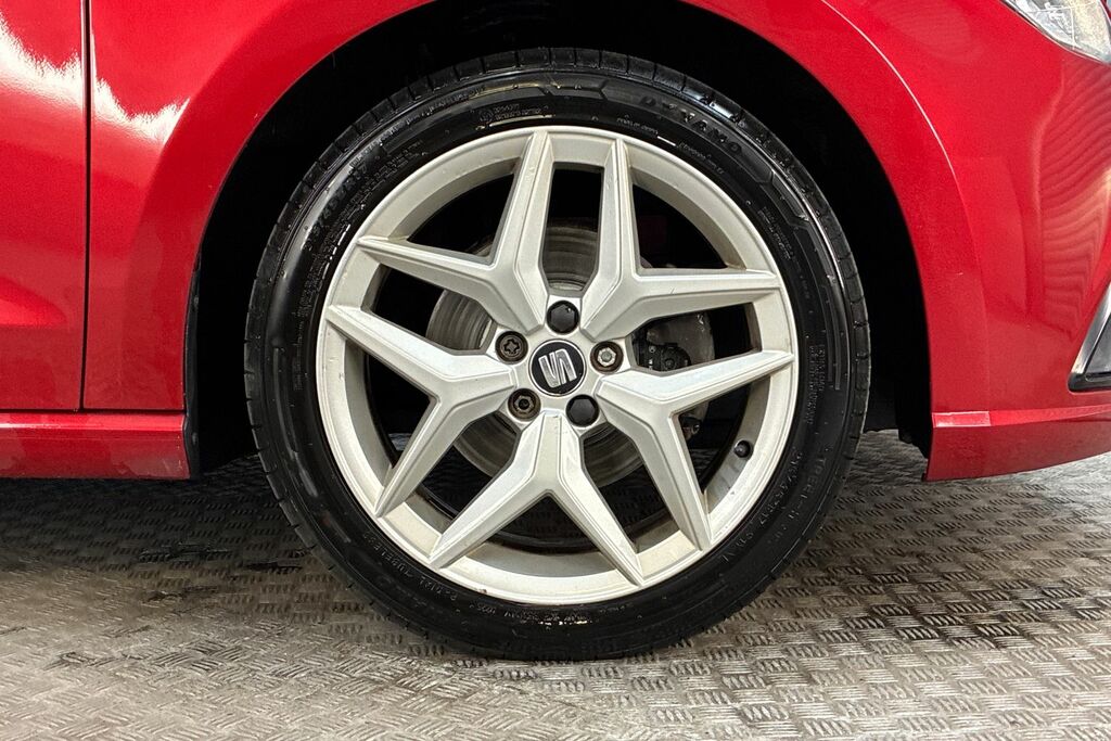 Seat Ibiza 1.0 Tsi 115 Fr Dsg Red #5