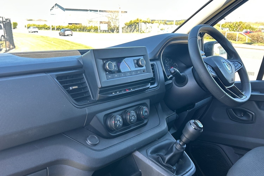 Renault Trafic Ll30 Blue Dci 130 Start Van YD23AHP White #2