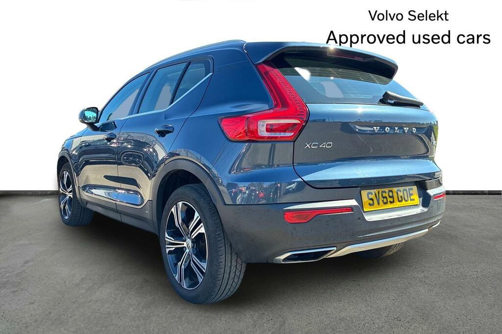 Volvo XC40 2.0 T4 Inscription Pro Awd Geartronic SV69GOE Blue #3