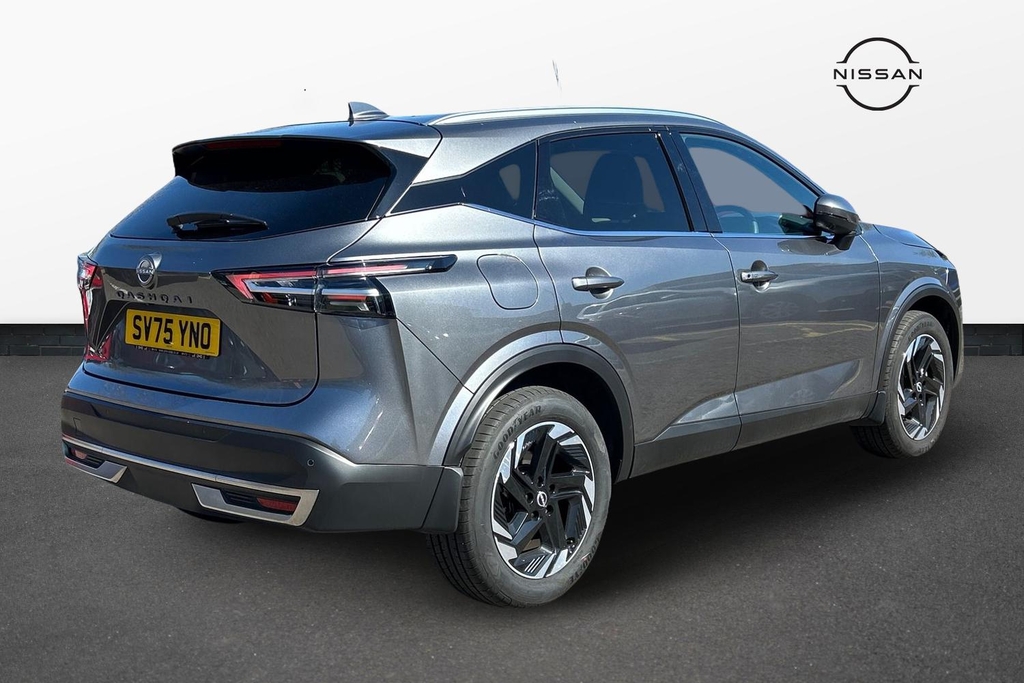 Nissan Qashqai 1.3 Dig-t Mhev N-connecta Suv Hybrid Ma SV75YNO Silver #2