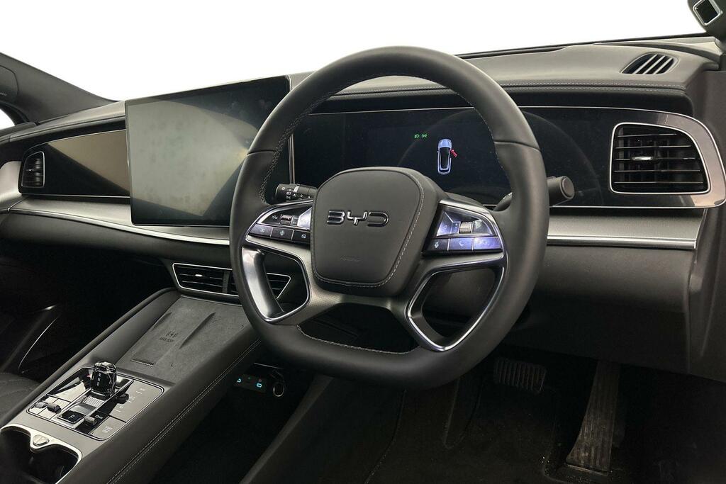 Byd Sealion 7 91.3Kwh Excellence Suv Awd 530 SV75WKF White #6