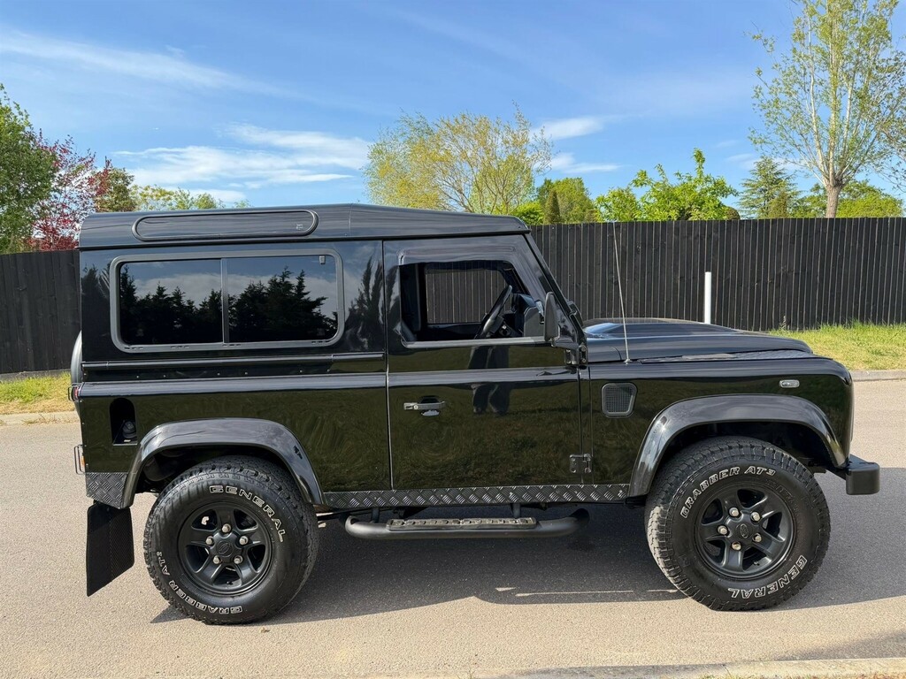 Land Rover Defender 90 2.4 Tdci Xs Station Wagon 4Wd Swb Euro 4 Black #4