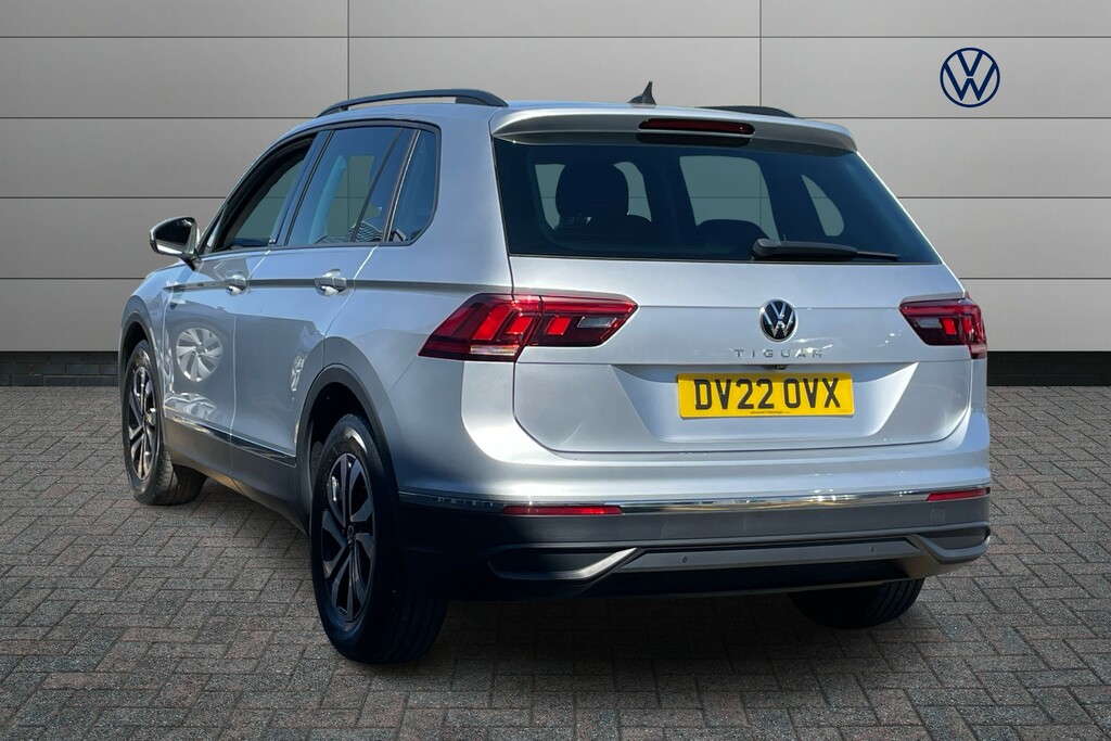 Volkswagen Tiguan 1.5 Tsi 150 Active DV22OVX Silver #3