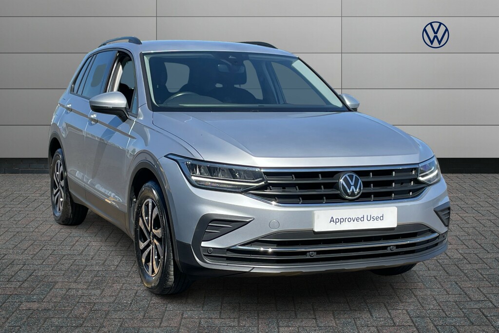 Volkswagen Tiguan 1.5 Tsi 150 Active Silver
