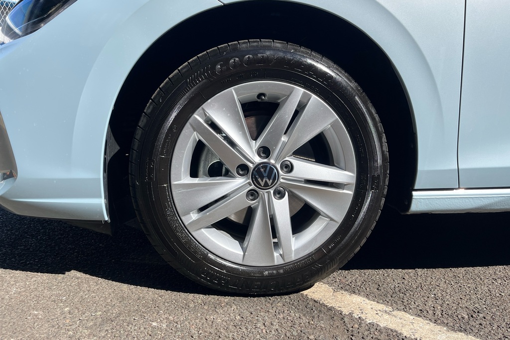 Volkswagen Golf 1.5 Tsi Life BT75XSH Blue #5