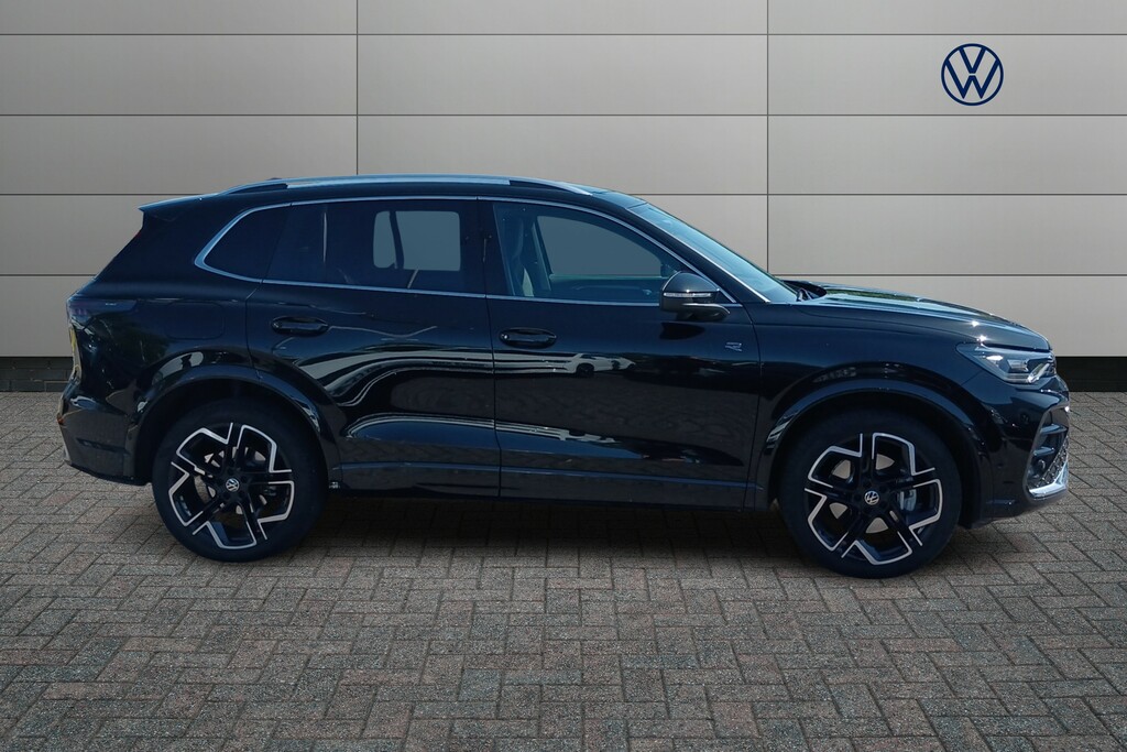 Volkswagen Tiguan 1.5 Tsi Ehybrid R-line Dsg NL75UZM Black #4