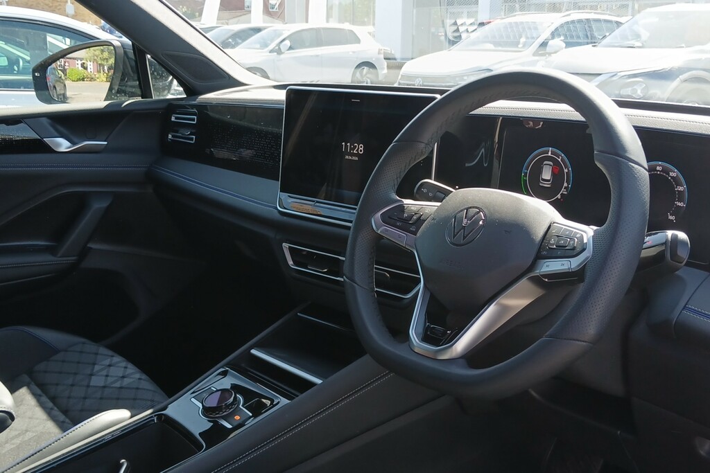 Volkswagen Tiguan 1.5 Tsi Ehybrid R-line Dsg NL75UZM Black #6
