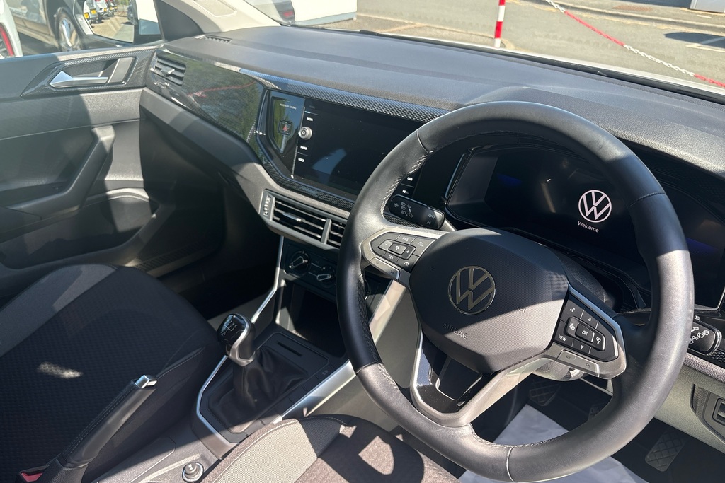 Volkswagen Polo 1.0 Tsi Life BG24OGR White #6