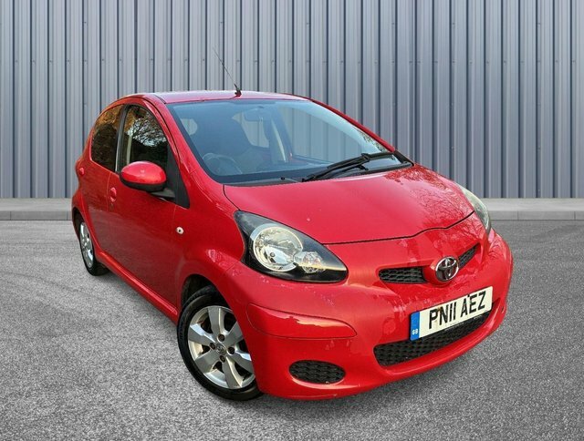Toyota Aygo 1.0 Vvt-i Go Euro 5 Red