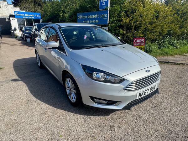 Ford Focus 1.0T Ecoboost Titanium Euro 6 Ss Silver