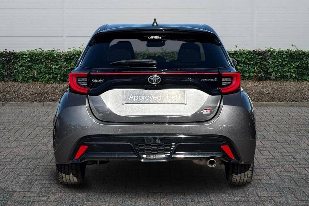 Toyota Yaris 1.5 Hybrid Gr Sport Cvt FT73MDN Grey #3