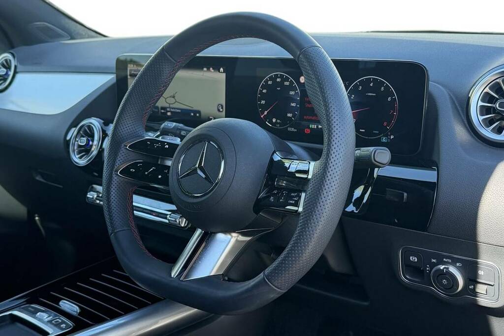 Mercedes-Benz GLA Class 200 Amg Line Executive HV75GVD Grey #4