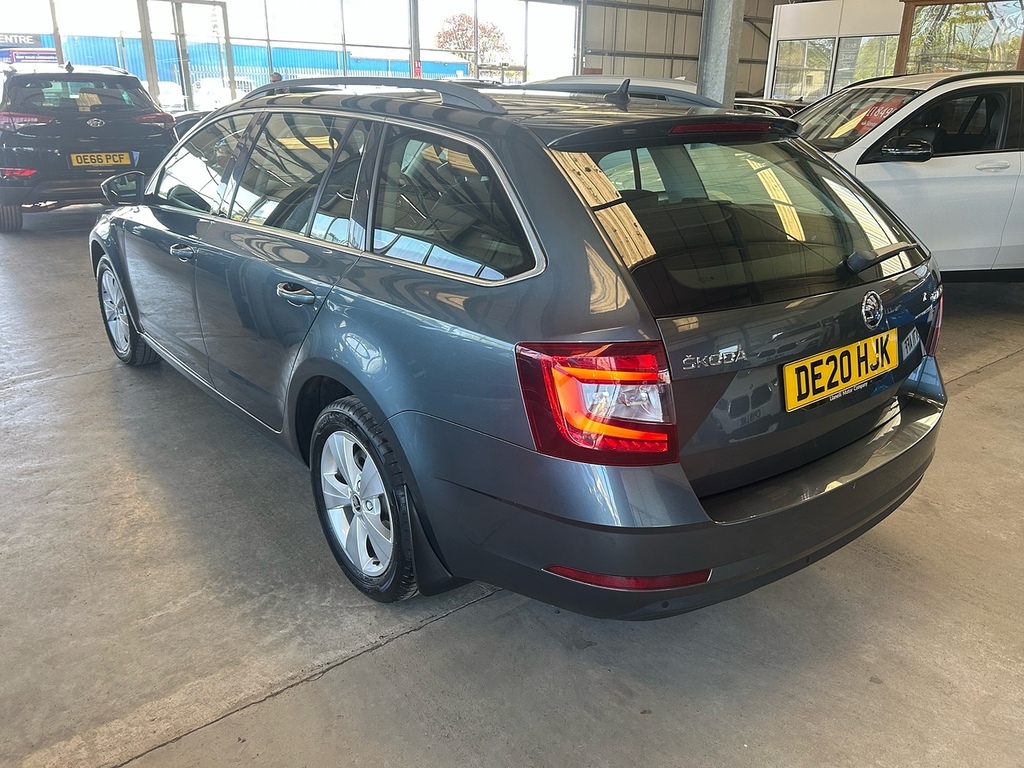 Skoda Octavia 2.0 Tdi Se Technology Estate Eur Grey #5
