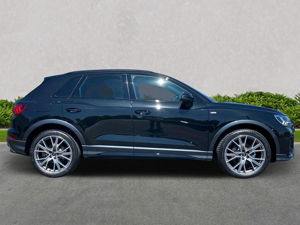 Audi Q3 35 Tfsi Black Edition S Tronic 20 Alloy RF25VUY Black #3