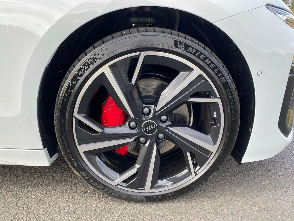 Audi A6 270Kw Performance 100Kwh Edition 1 NU75UBE White #6