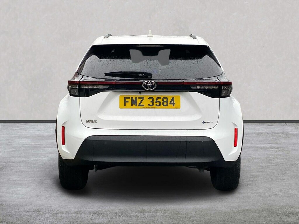Toyota Yaris Cross 1.5 Vvt-h Design Suv Hybrid E-cvt Euro FMZ3584 White #4