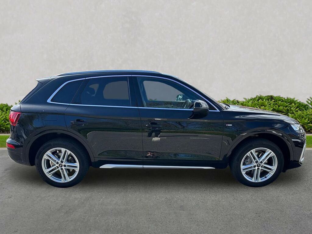 Audi Q5 2.0 Tdi 40 S Line Suv S Tronic Quattro Black #3