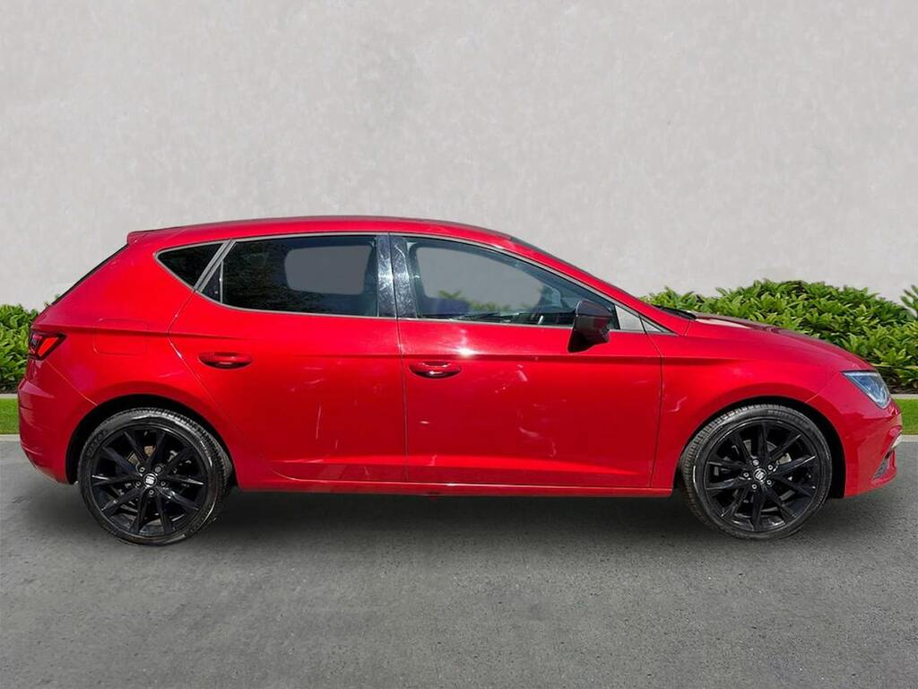 Seat Leon Leon 1.5 Tsi Evo Fr Black Edition Ez Hatchba HY69ZCL Red #3