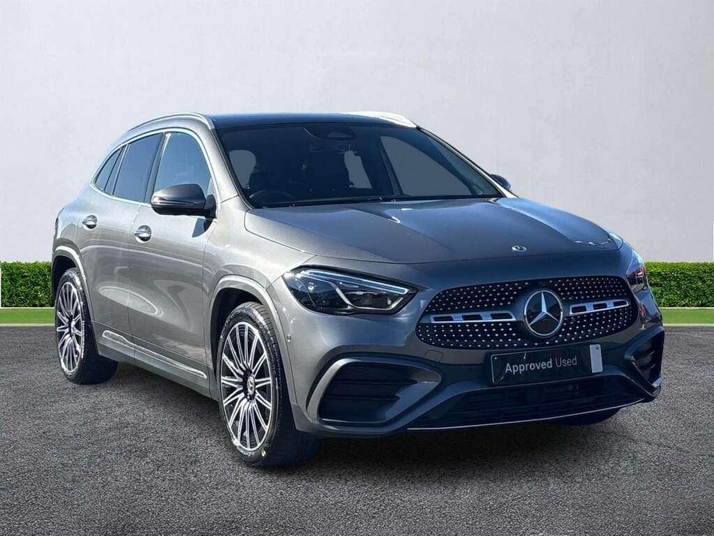 Mercedes-Benz GLA Class Gla 220D 4Matic Amg Line Premium Plus Grey
