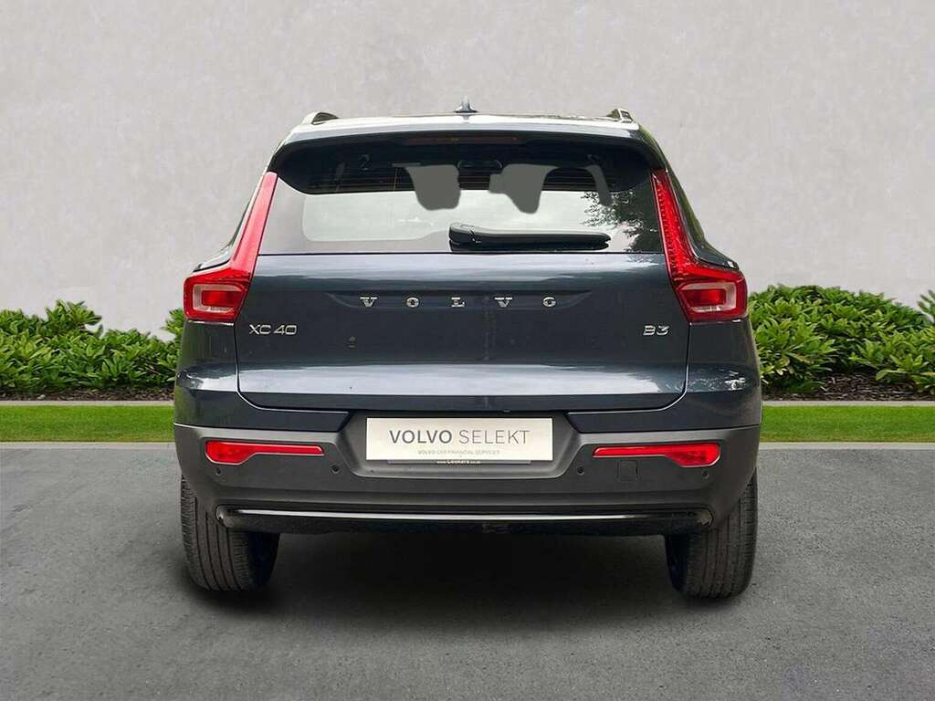 Volvo XC40 2.0 B3p Plus Dark ML75UAD Blue #4