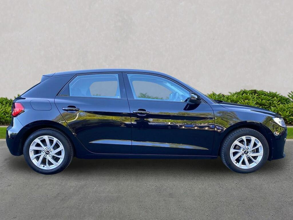 Audi A1 25 Tfsi Sport YA72JFF Black #3