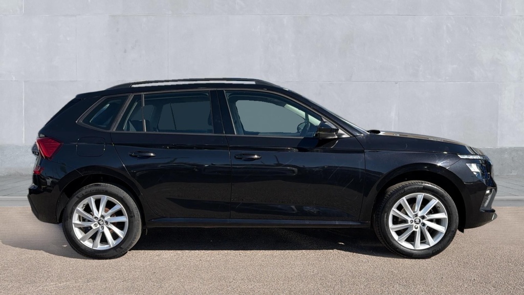 Skoda Kamiq Kamiq 1.0 Tsi 95 Se Edition GL25SWO Black #4