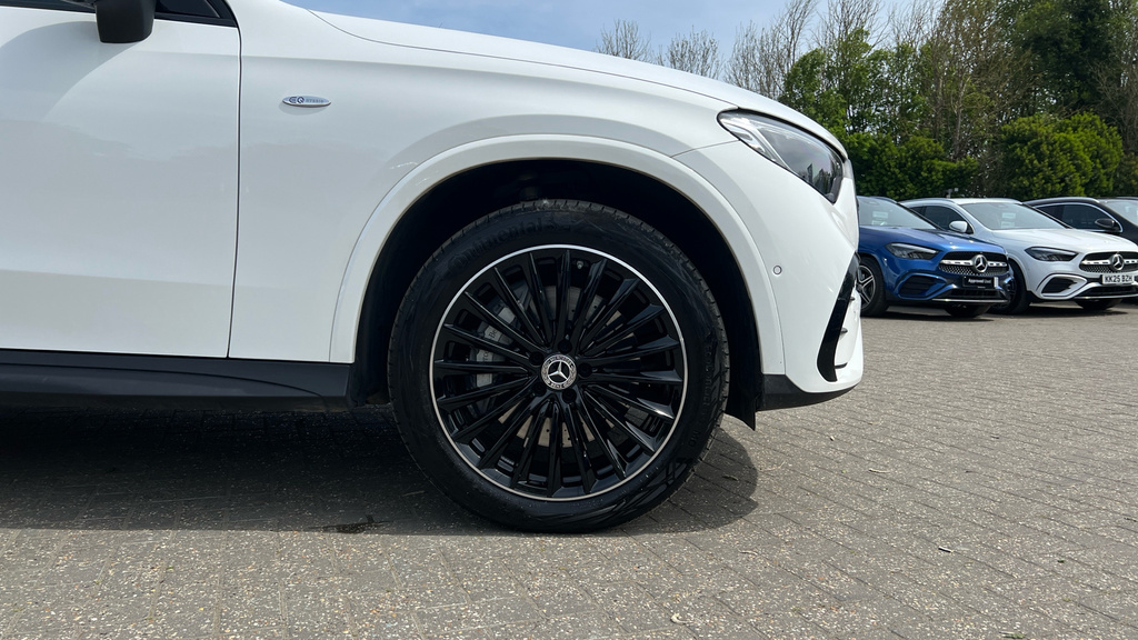 Mercedes-Benz GLC Class Glc 300E 4Matic Urban Edition 9G-tronic HY75YZG White #5