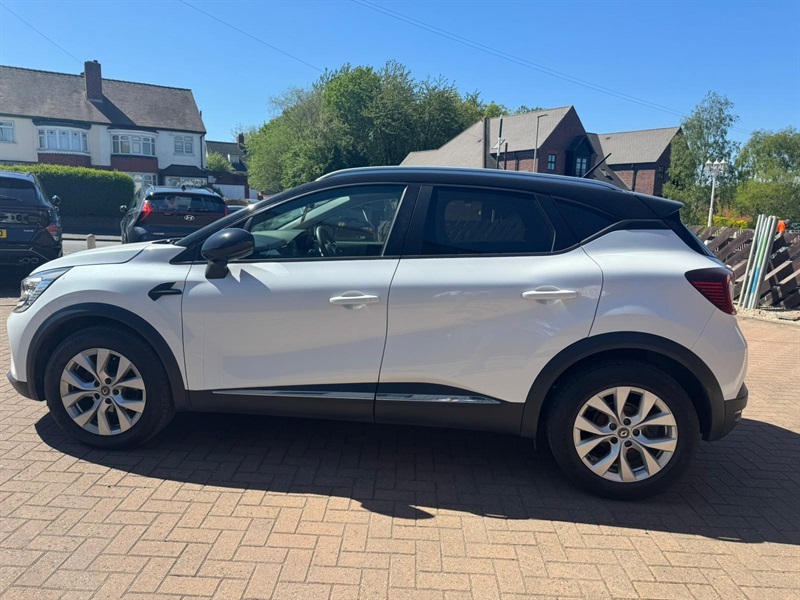Renault Captur 1.3 Tce Iconic Suv Edc Euro 6 Ss 13 WN20FHB White #6