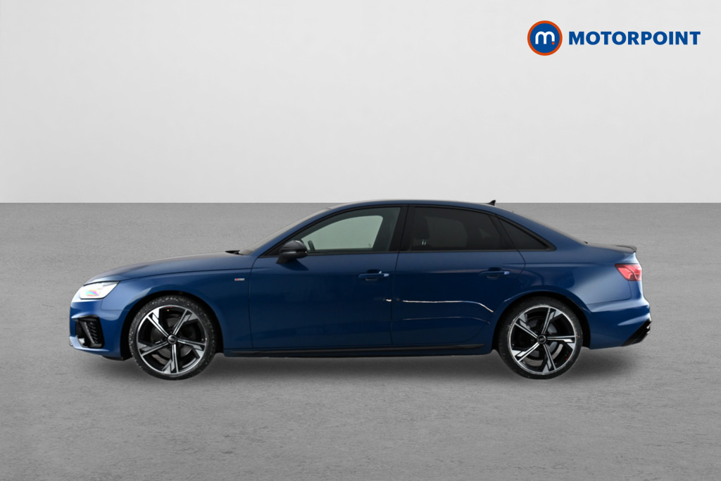 Audi A4 35 Tfsi Black Edition S Tronic GJ74FEP Blue #4