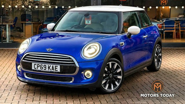 Mini Hatch 2020 1.5 Cooper Exclusive Hatchback Man Blue