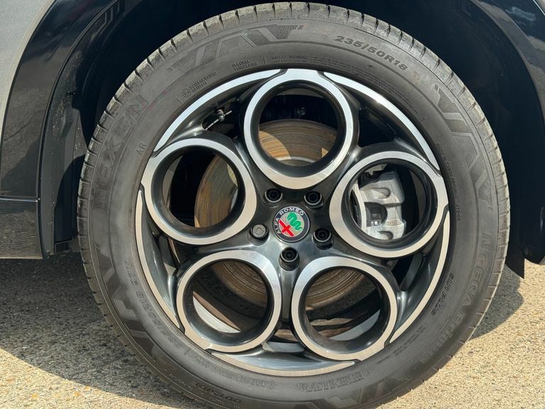 Alfa Romeo Tonale 1.3 Phev Ti Grey #5
