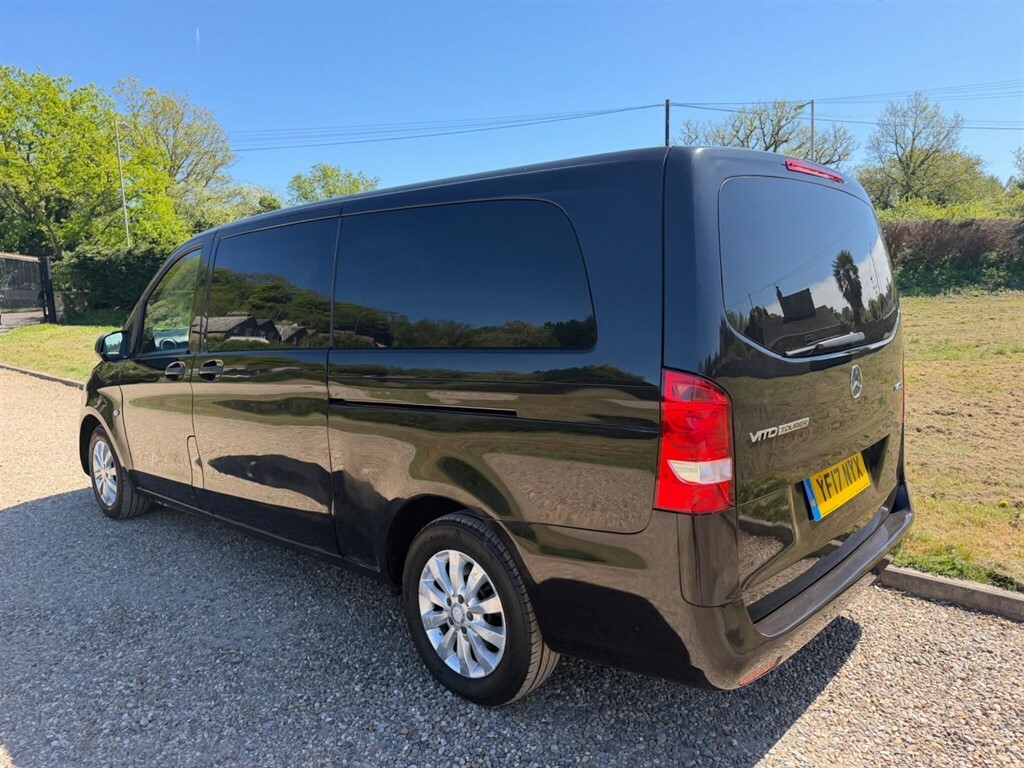Mercedes-Benz Vito 2.1 L 2.1 114 Cdi Select Tourer Double Cab Die YF17NYX Black #4