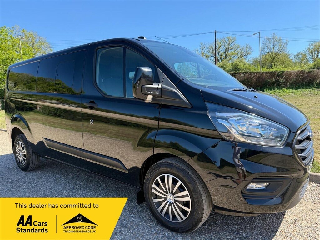 Ford Transit Custom 2.0 L 2.0 320 Ecoblue Trend Crew Van L2 H1 Euro 6 Black