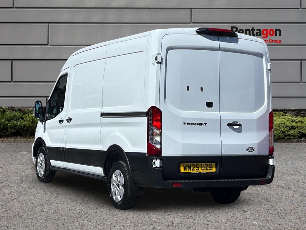 Ford Transit Custom 2.0 310 Ecoblue Limited Panel Van WM25UZB White #2