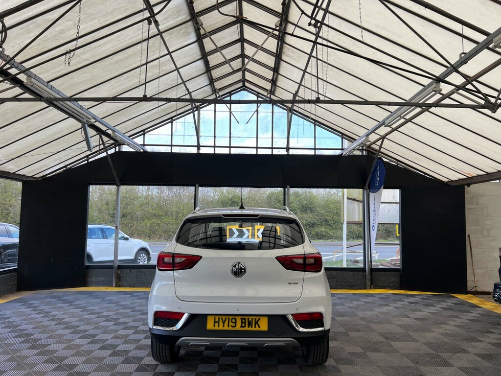 MG ZS Suv HY19BWK White #6