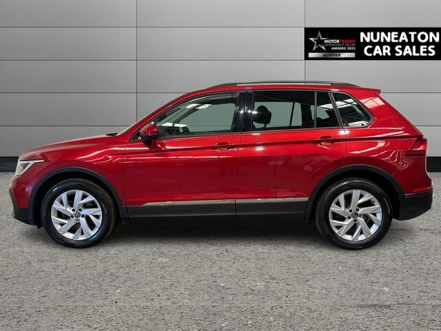 Volkswagen Tiguan 1.5 Tsi Life Suv Euro 6 Ss 1 LV71GKO Red #6