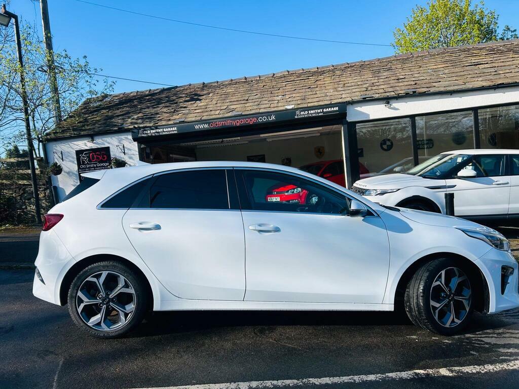 Kia Ceed 1.0 T-gdi 3 Euro 6 S S White #4