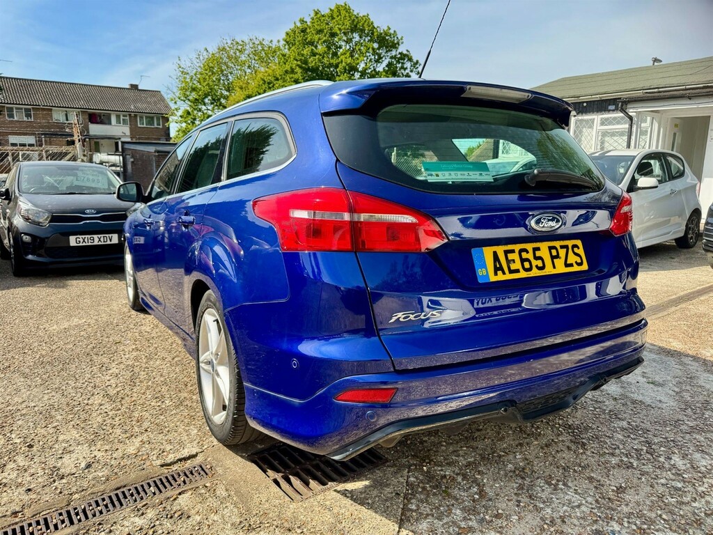 Ford Focus Estate AE65PZS Blue #4