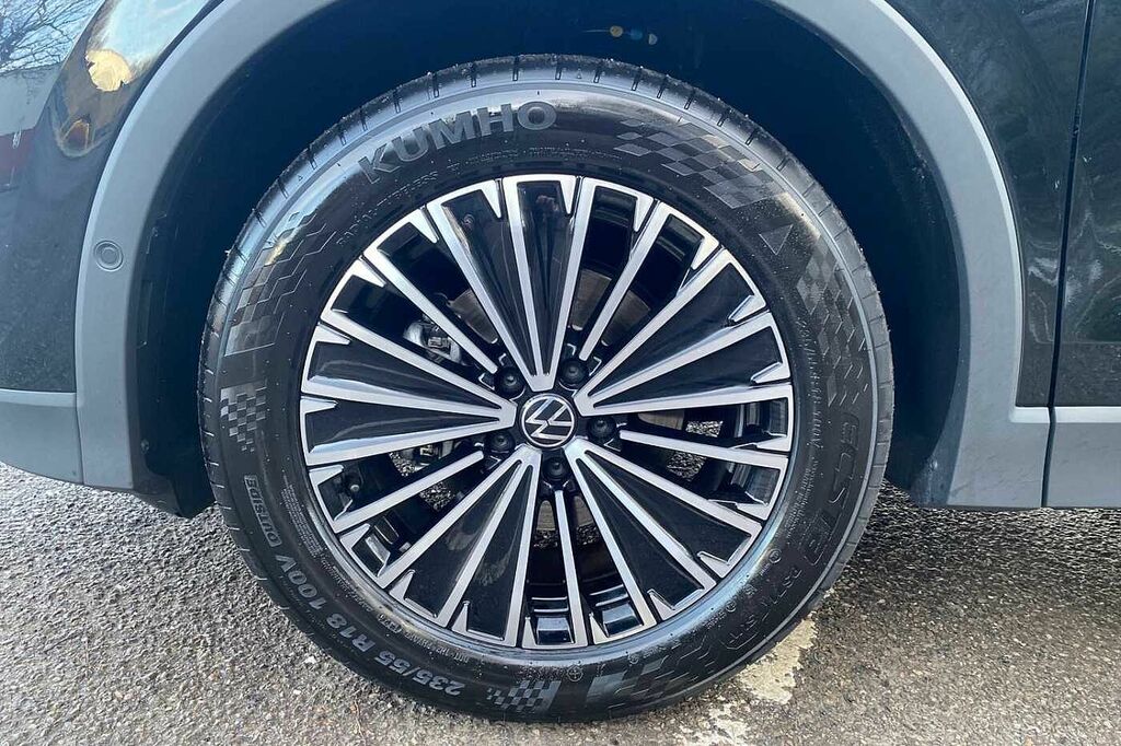 Volkswagen Tiguan 1.5 Etsi 150 Match Dsg HY75CZV Black #5