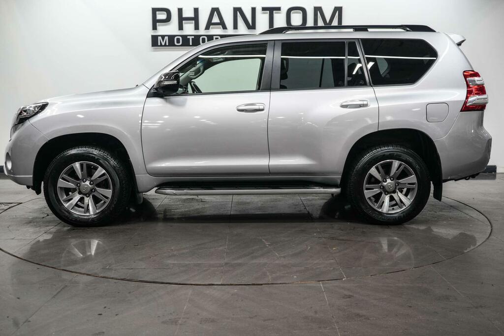 Toyota Land Cruiser 3.0 D-4d Invincible 4Wd Euro 5 7 Seats Silver #3